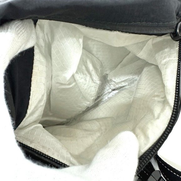 BOTTEGA VENETA body bag bag waist pouch Waist Pouch Nylon Black - Picture 4 of 15